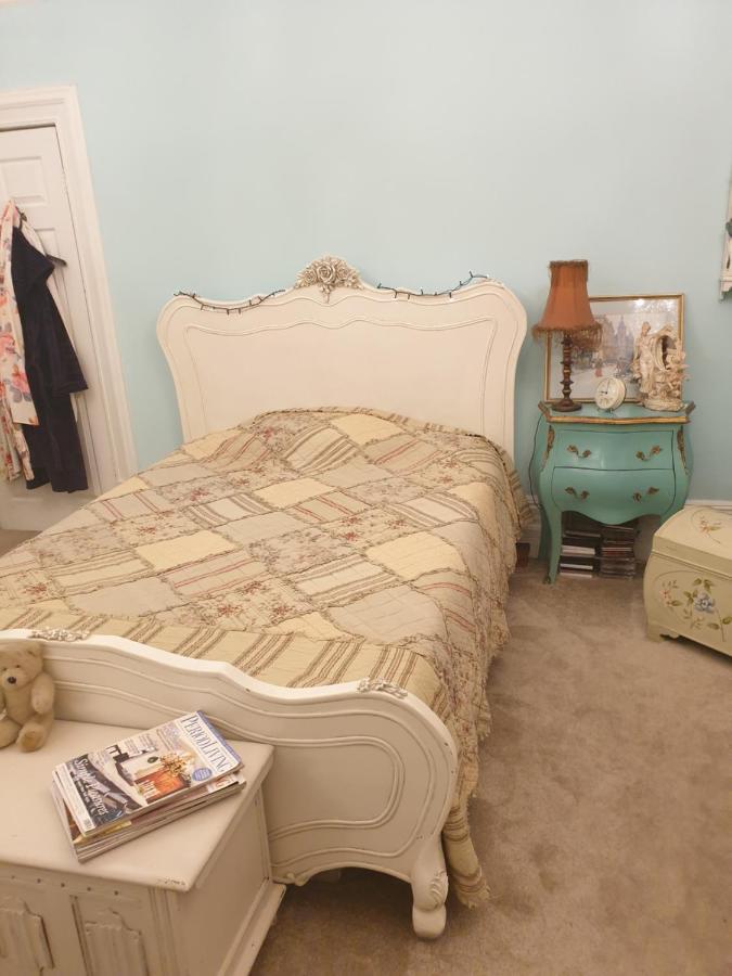 Judy'S B&B Private Home Cardiff Luaran gambar