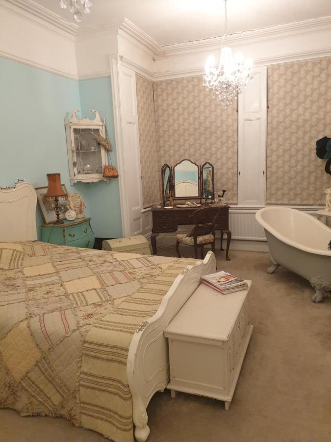 Judy'S B&B Private Home Cardiff Luaran gambar